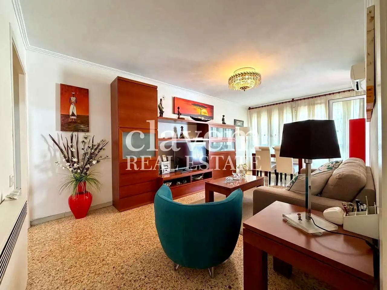 Vista exterior de Piso en venta en Barcelona con Aire acondicionado, Amueblado y Balcón