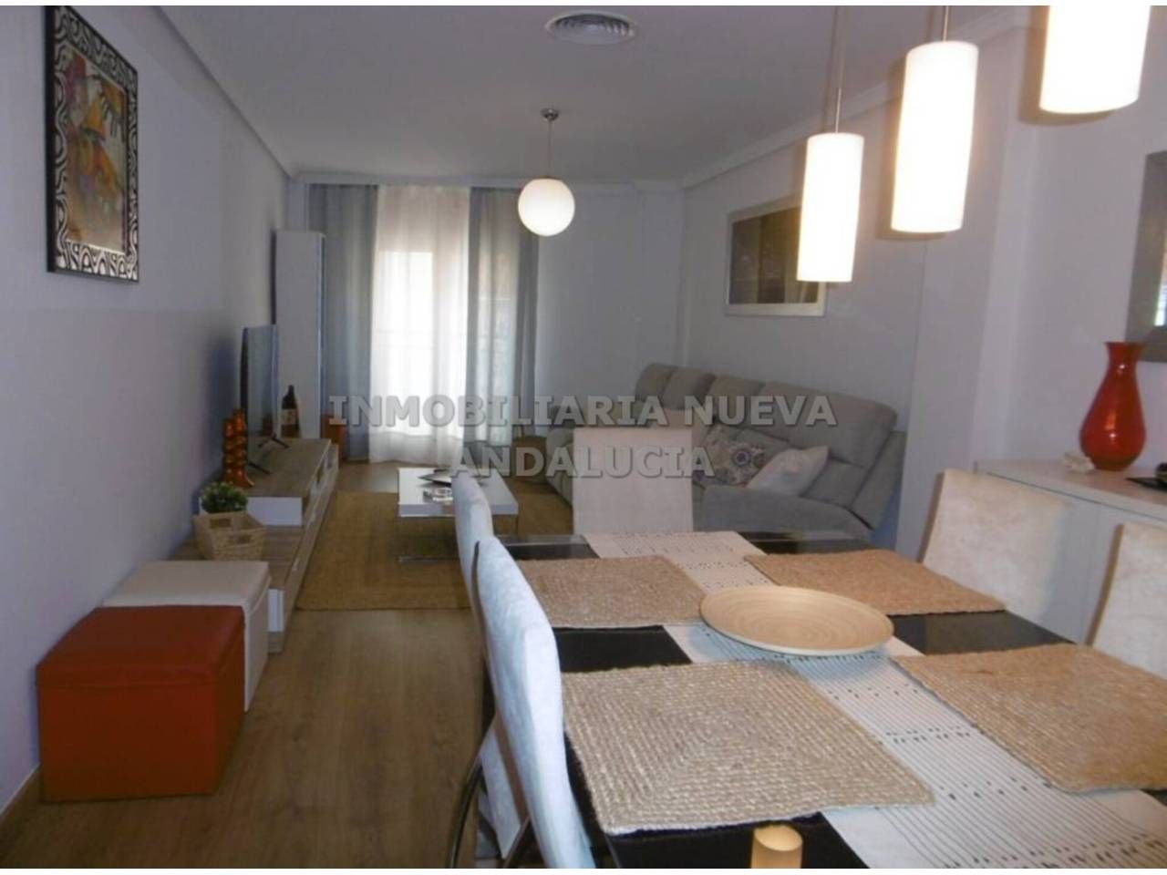 Sala d'estar de Pis de lloguer en  Almería Capital amb Aire condicionat i Moblat