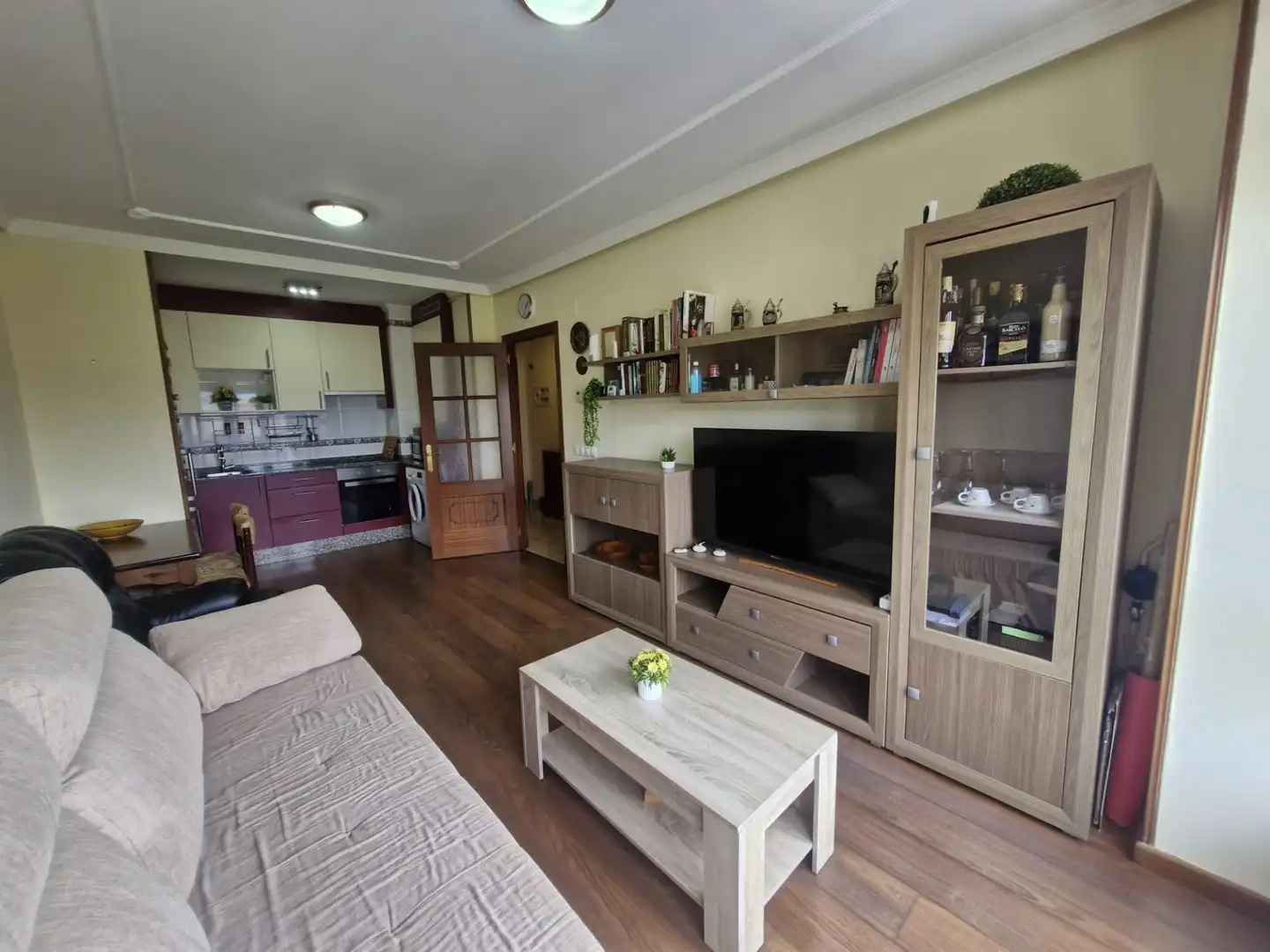 Wohnzimmer von Wohnung zum Verkauf in Foz mit Heizung, Abstellraum und Möbliert