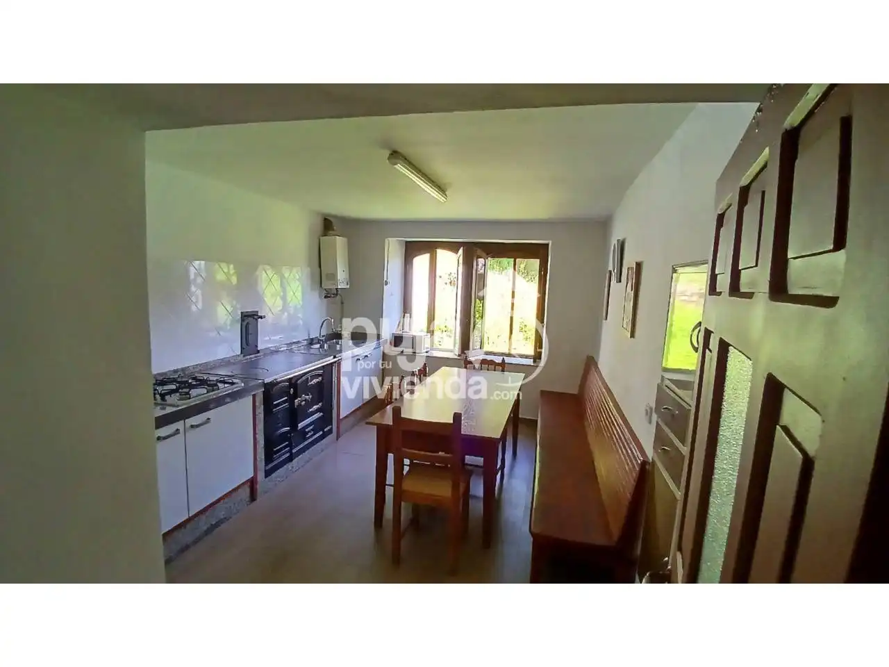 Cocina de Casa o chalet en venta en Tineo con Jardín privado, Terraza y Amueblado