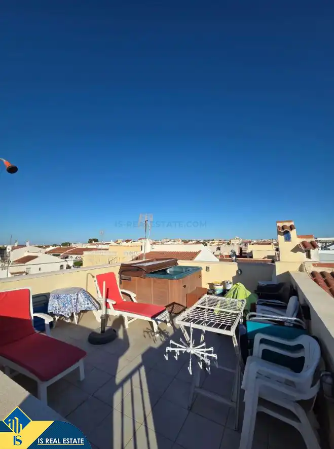 Casa con jardín en venta en Zona Carrefour - Urbanizaciones, imagen 23