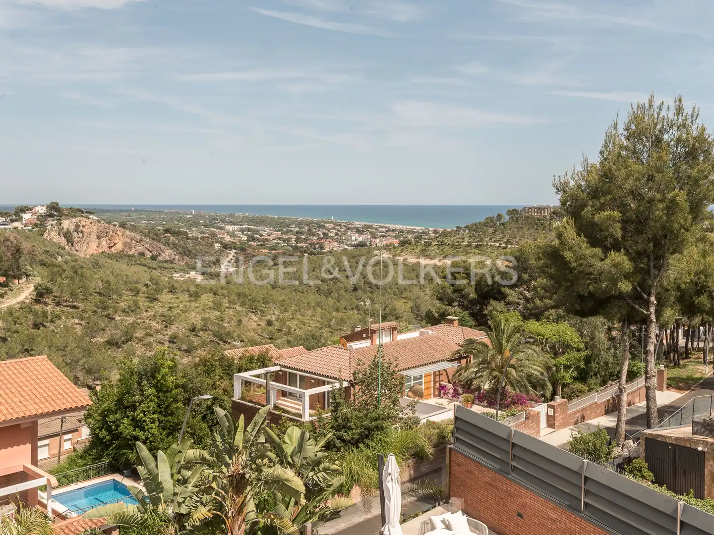 Exterior view of Houses for rent in Castelldefels  with Air Conditioner, Heating and Private garden