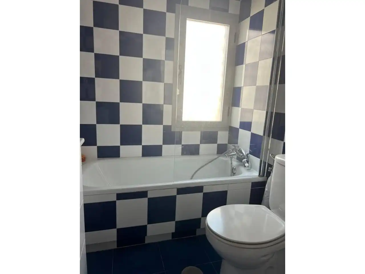 Semi-detached house with pool to rent in Bargas, imagen 35