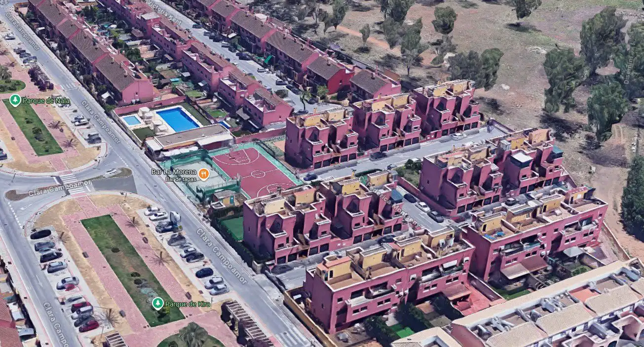 Casa con terraza en venta en Oromana