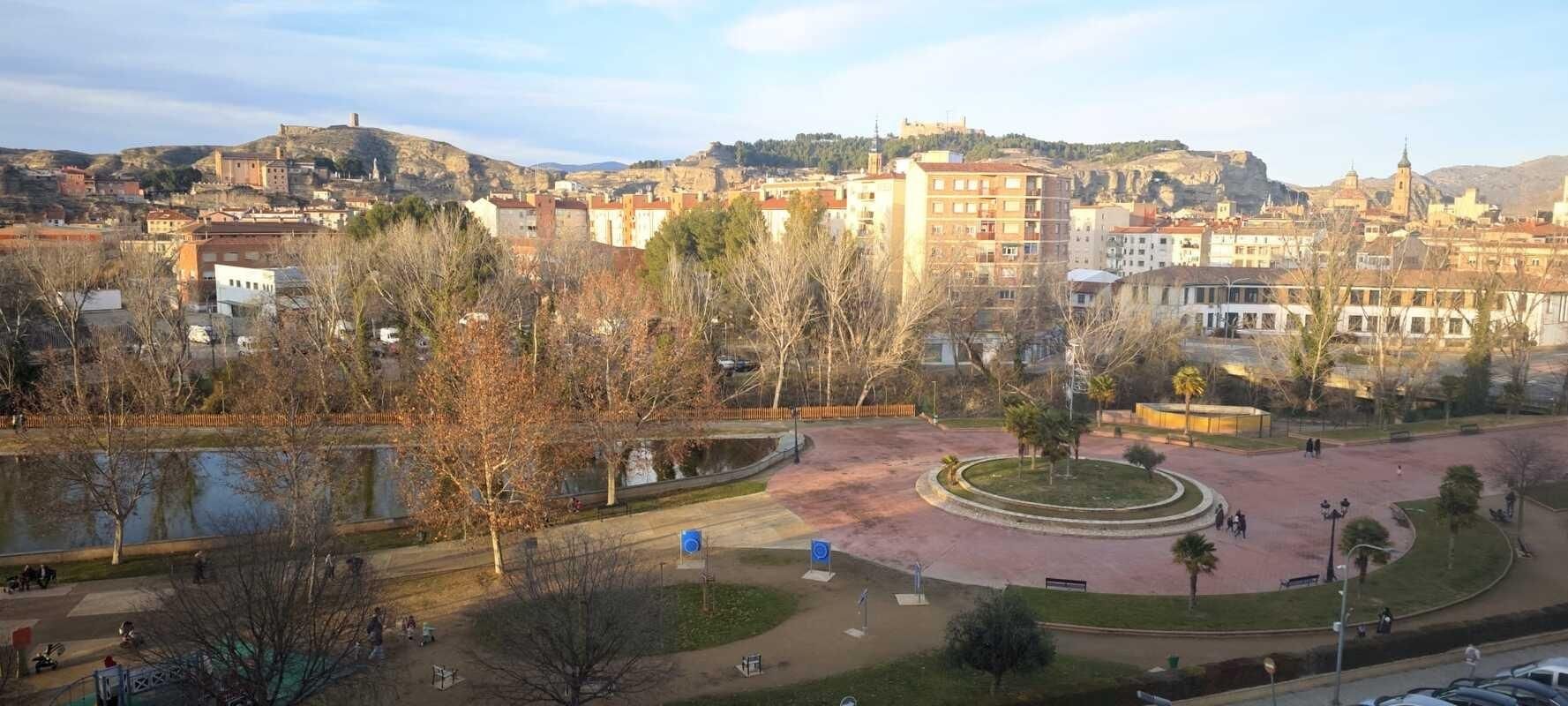 Vista exterior de Piso en venta en Calatayud con Terraza, Balcón y Piscina comunitaria