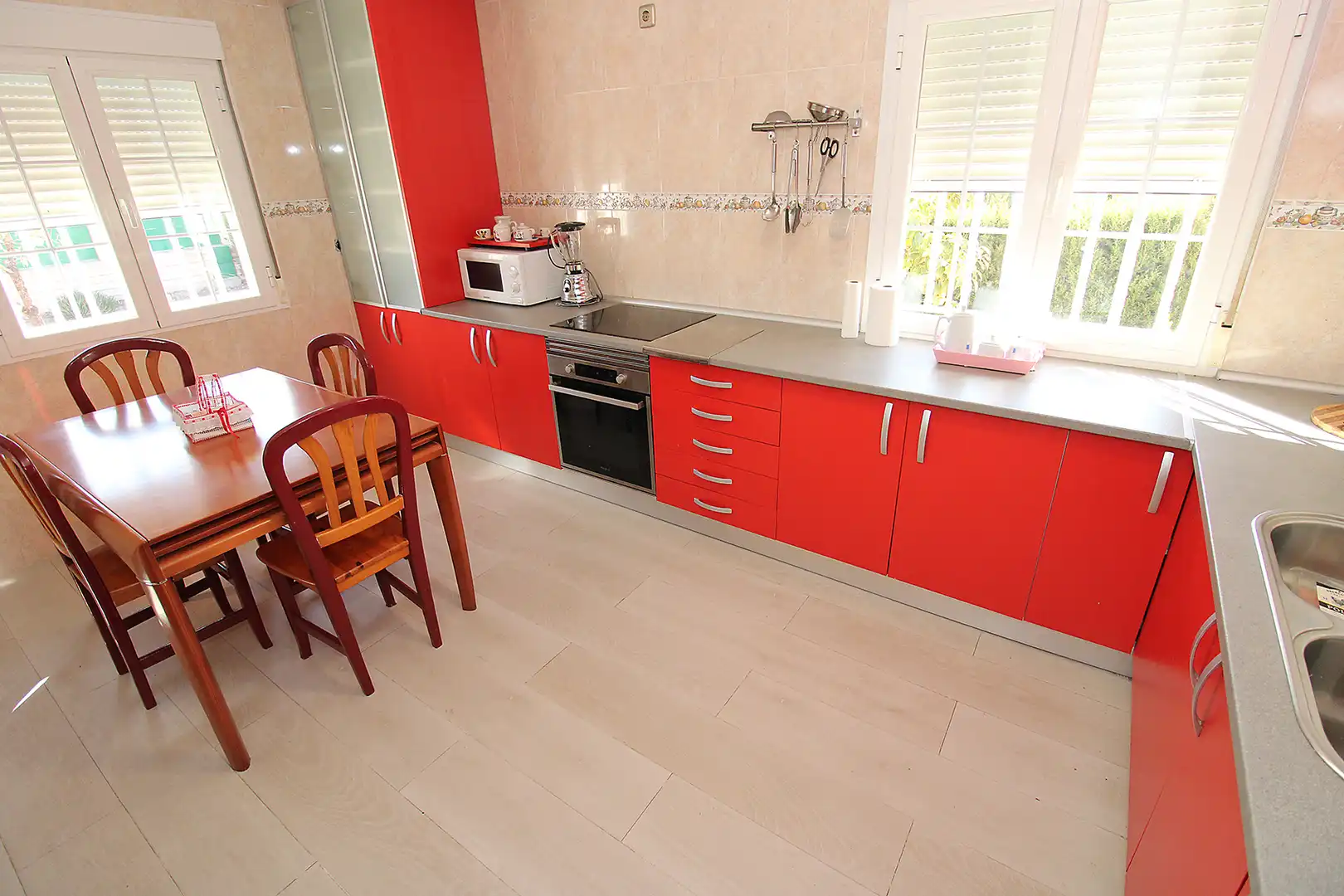 Cocina de Casa o chalet en venta en Torremocha de Jarama con Aire acondicionado, Calefacción y Jardín privado