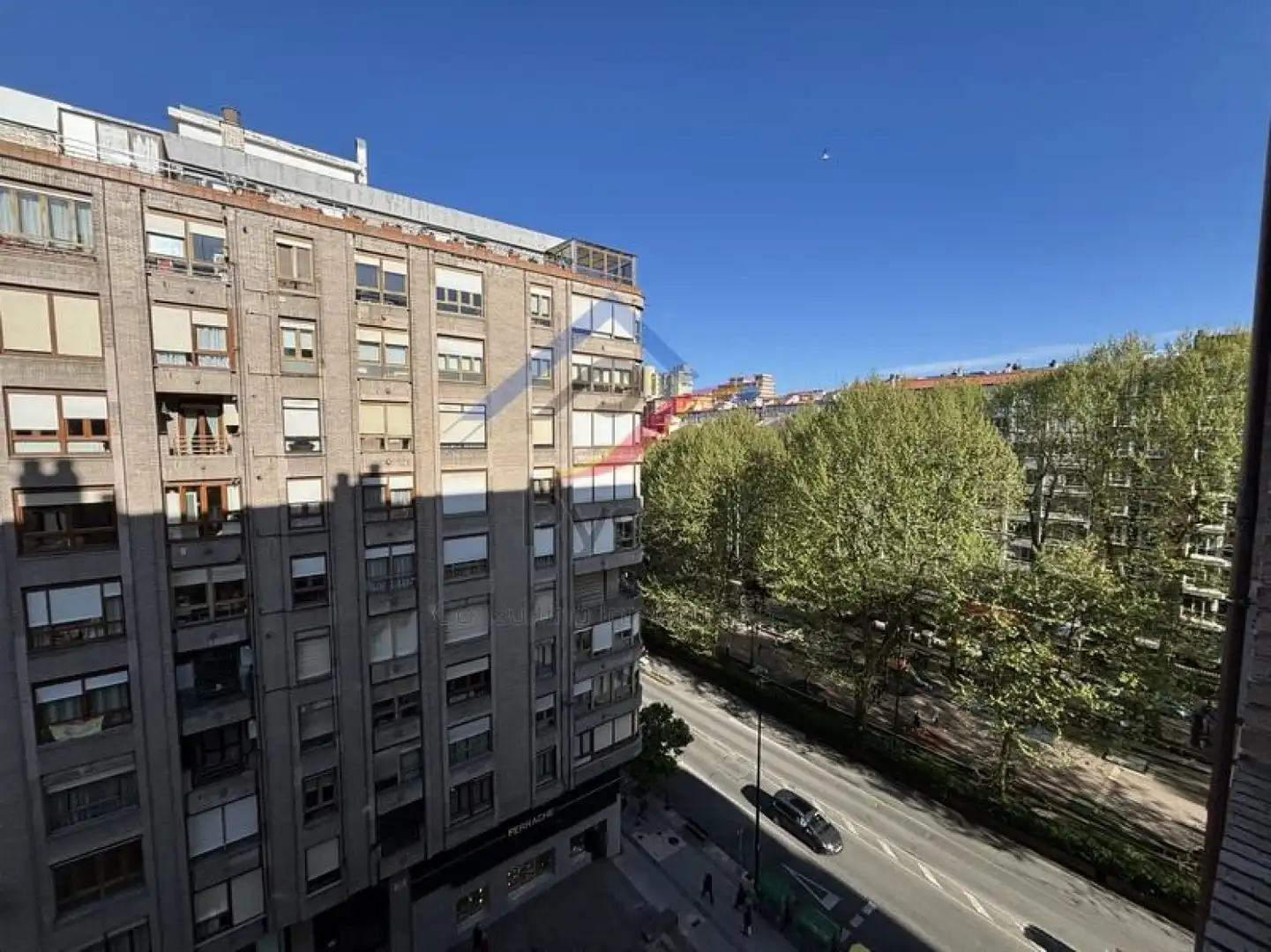Vista exterior de Pis de lloguer en Santander amb Calefacció, Rentadora i Balcó