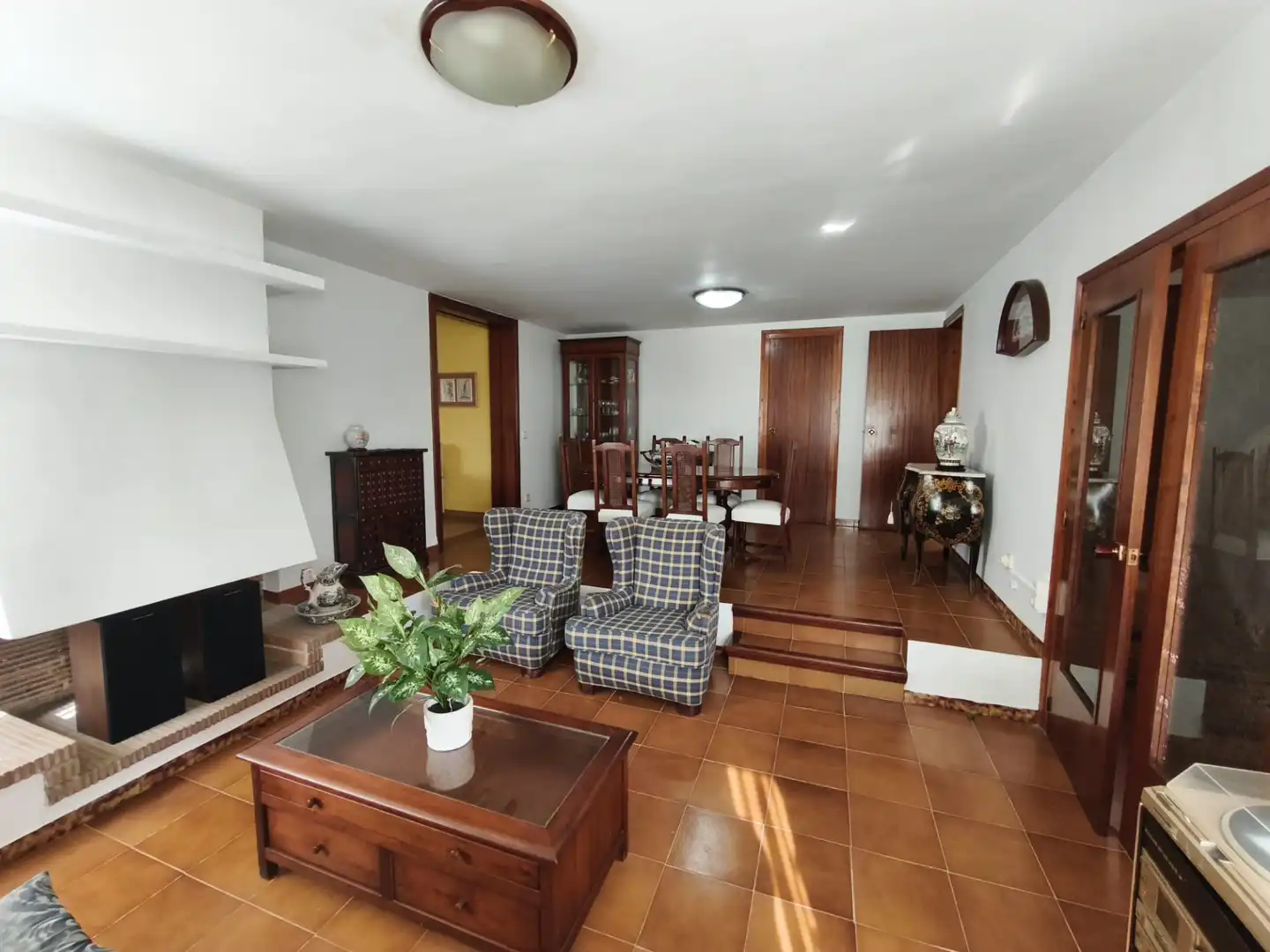Sala de estar de Casa o chalet en venta en Mont-roig del Camp con Aire acondicionado, Calefacción y Jardín privado