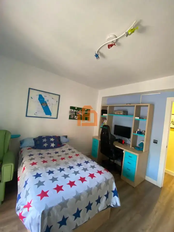 Habitación de Piso en venta en León Capital  con Calefacción y Terraza