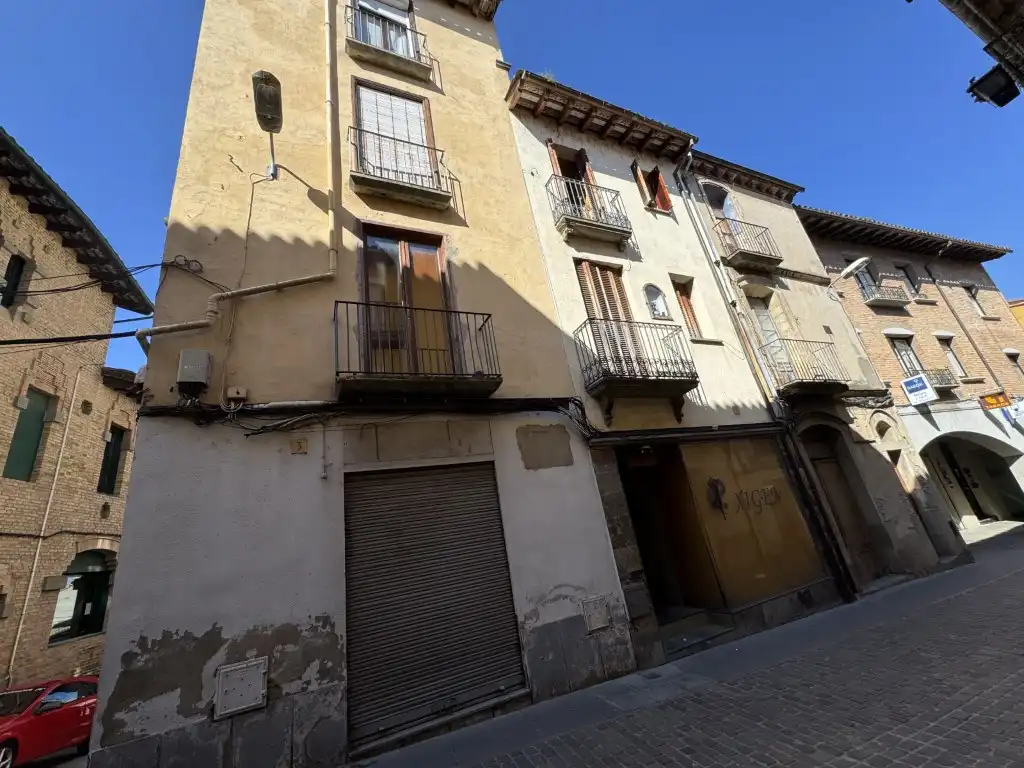 Piso en venta en Calle Bac De Roda