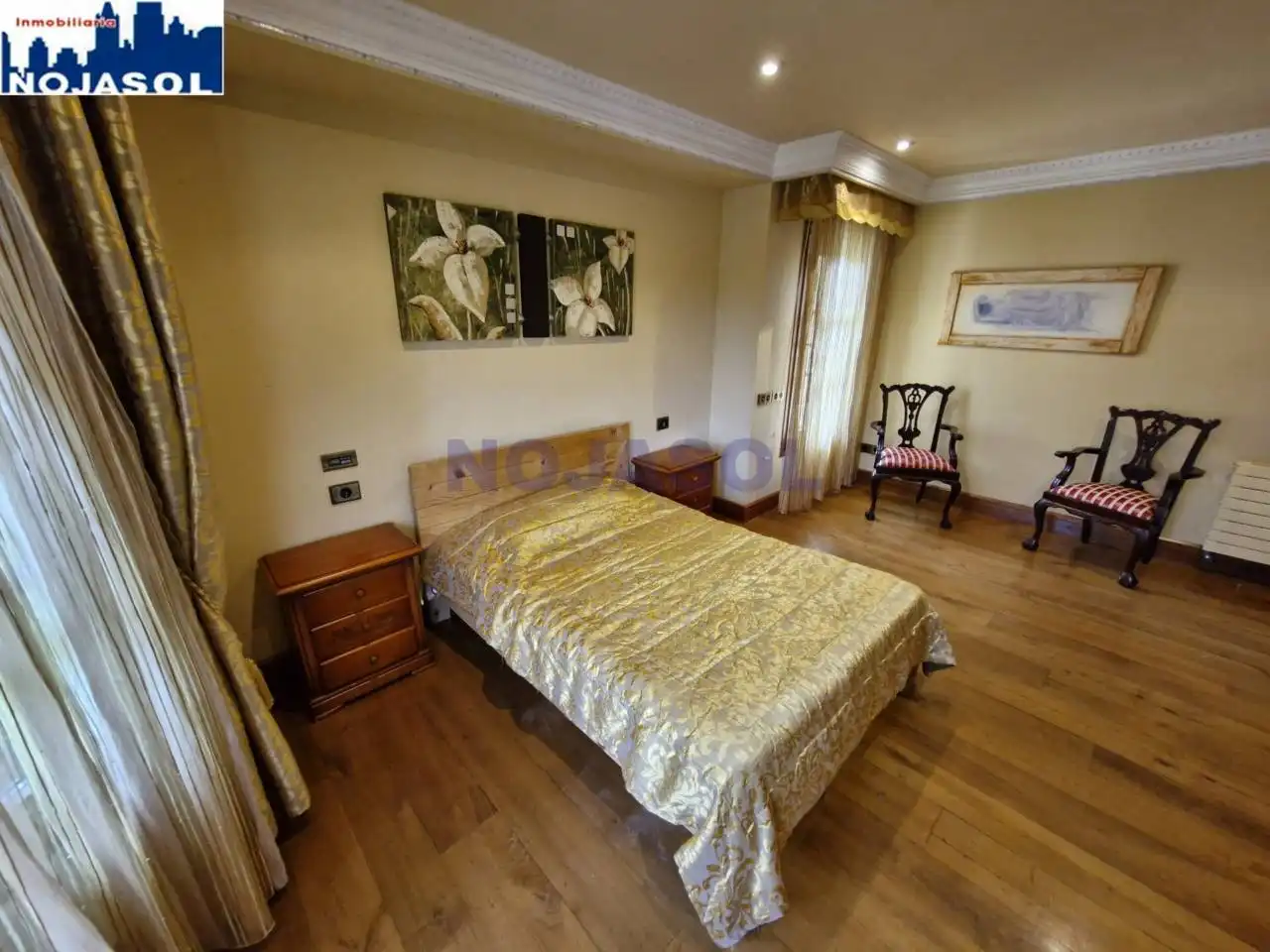 Habitación de Casa o chalet en venta en Noja con Aire acondicionado, Calefacción y Jardín privado
