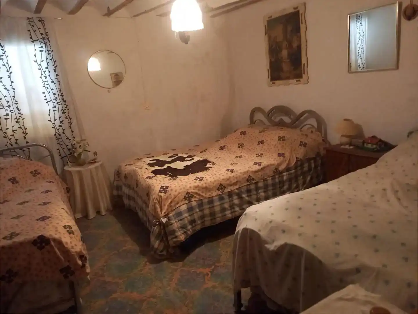Habitación de Casa adosada en venta en Uclés con Amueblado