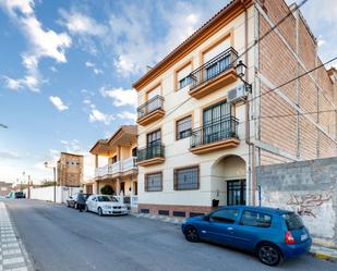 Außenansicht von Wohnung zum verkauf in Pulianas mit Terrasse