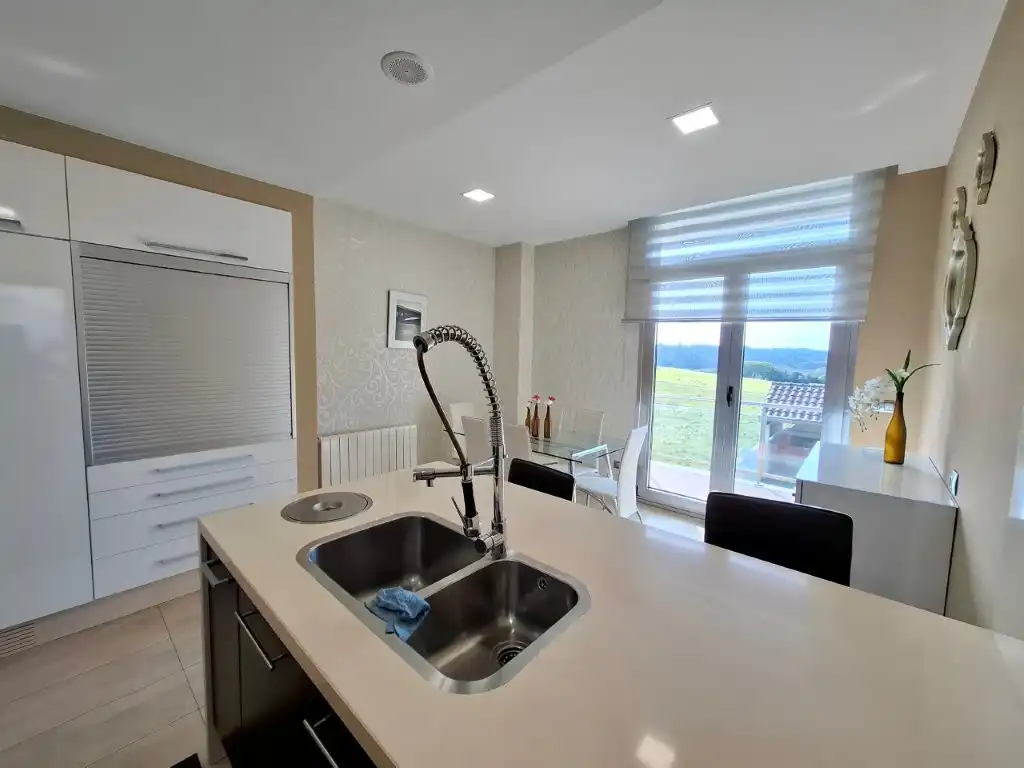 Cocina de Casa o chalet en venta en Cee con Calefacción, Jardín privado y Terraza
