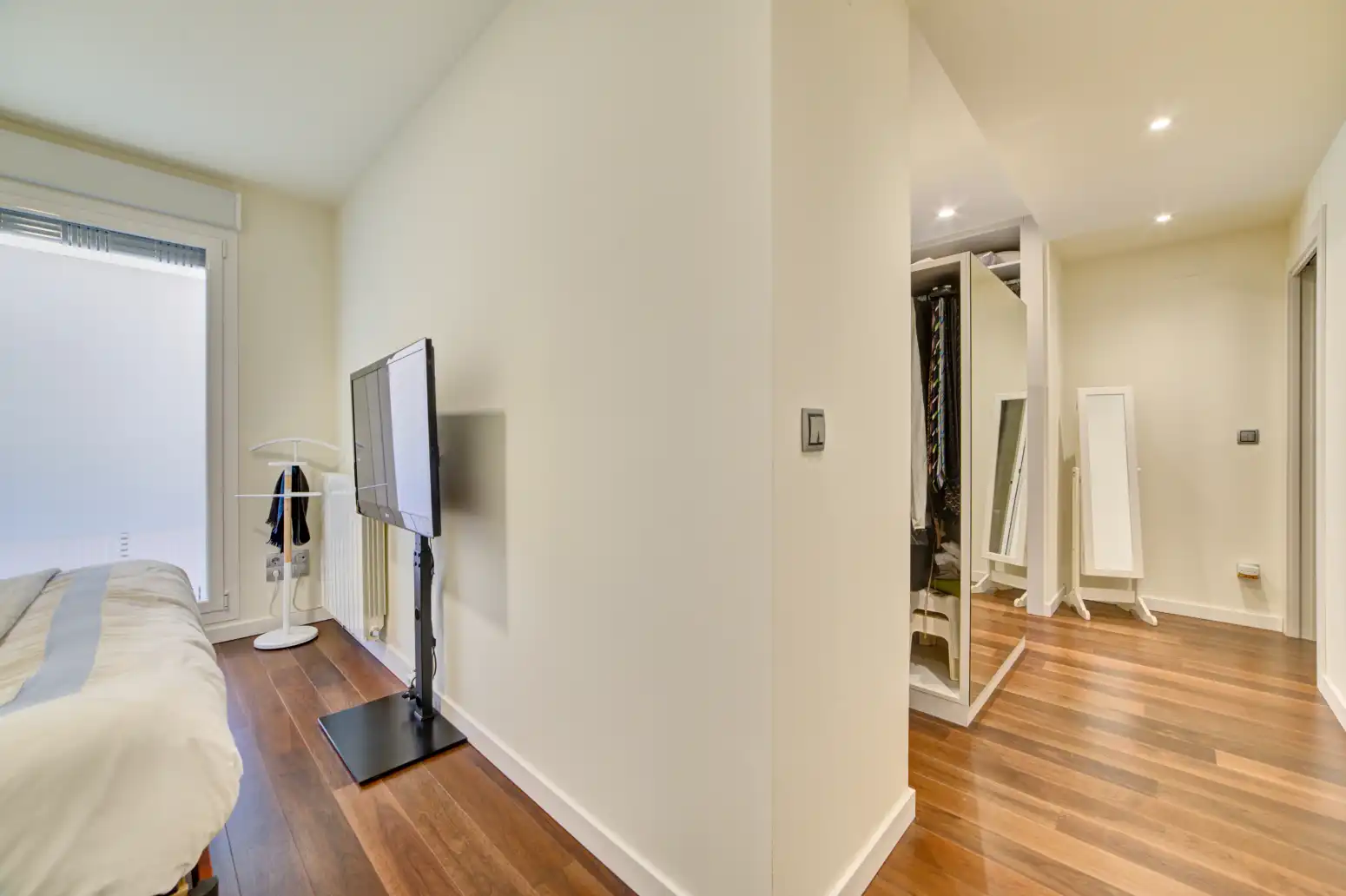 Piso en venta en  Pamplona / Iruña con Calefacción, Terraza y Trastero
