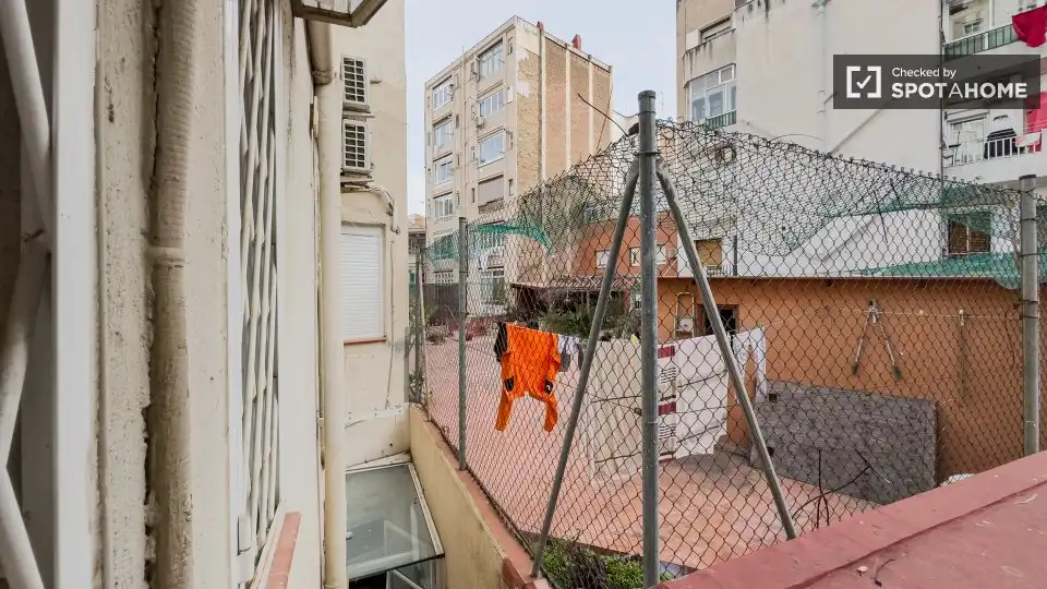 Habitació a Hostafrancs