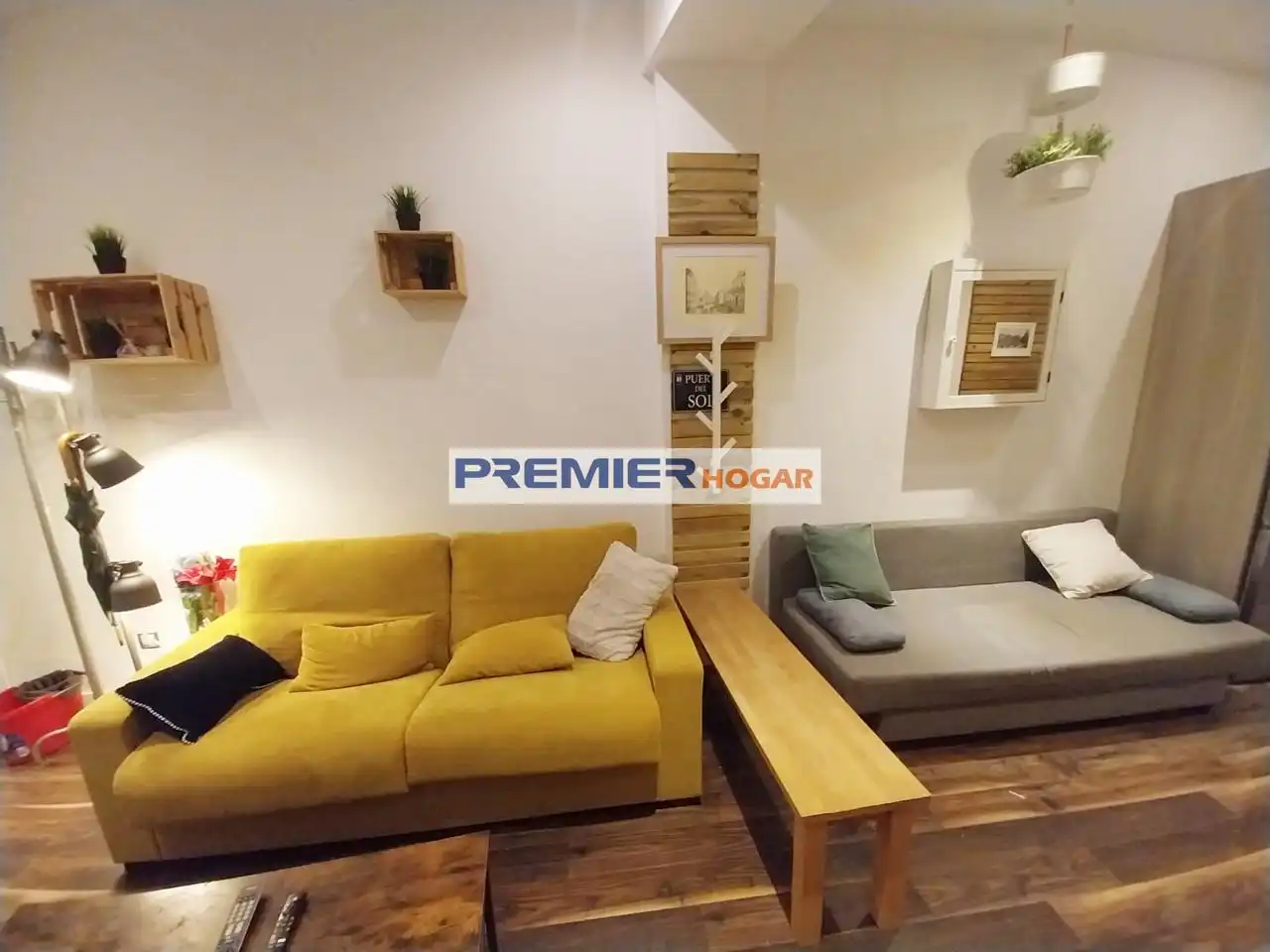 Ground floor for rent in Madrid  with Air Conditioner, Heating and Furnished