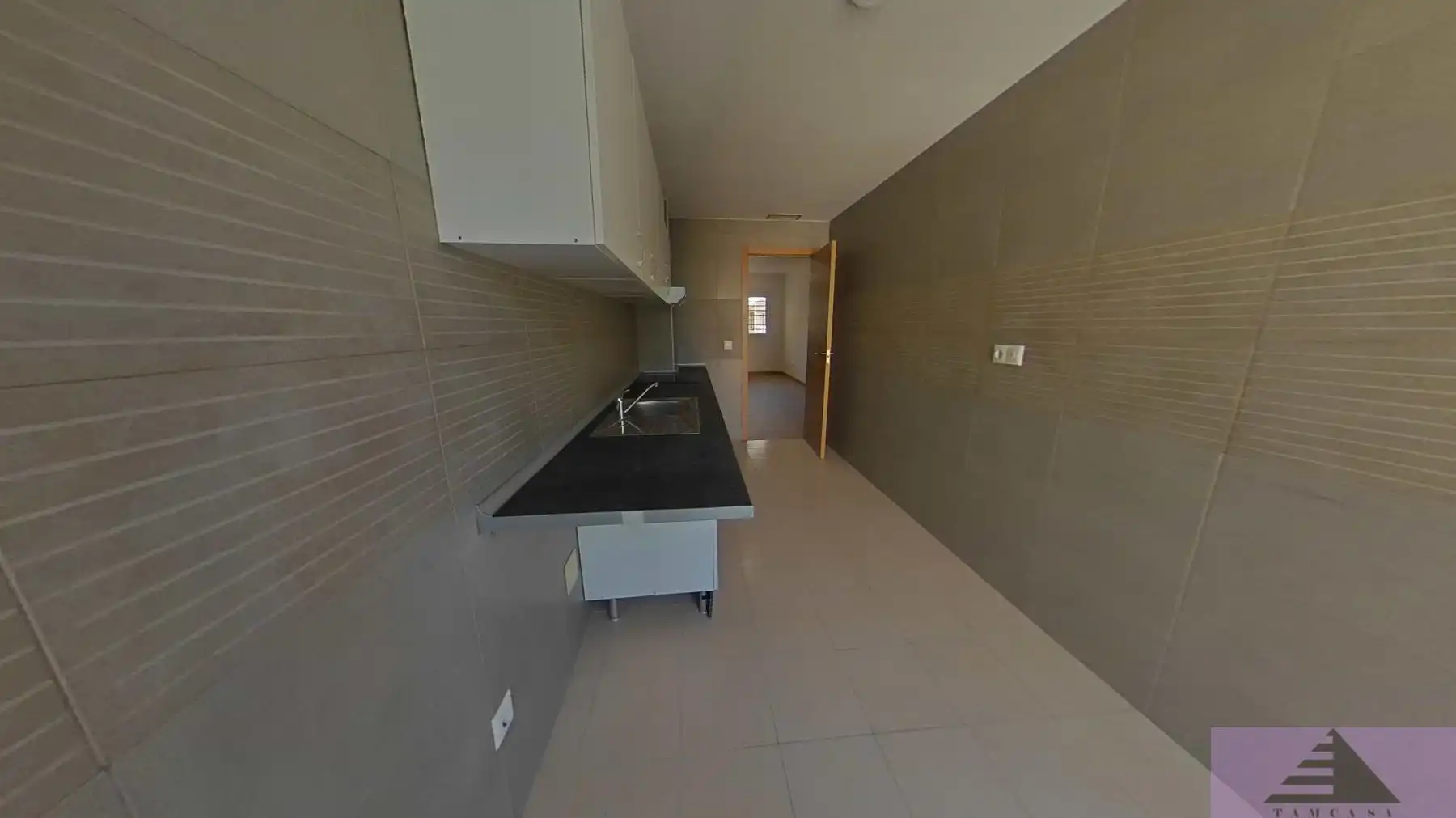 Kitchen of Flat for sale in Aranjuez  with Air Conditioner, Heating and Balcony