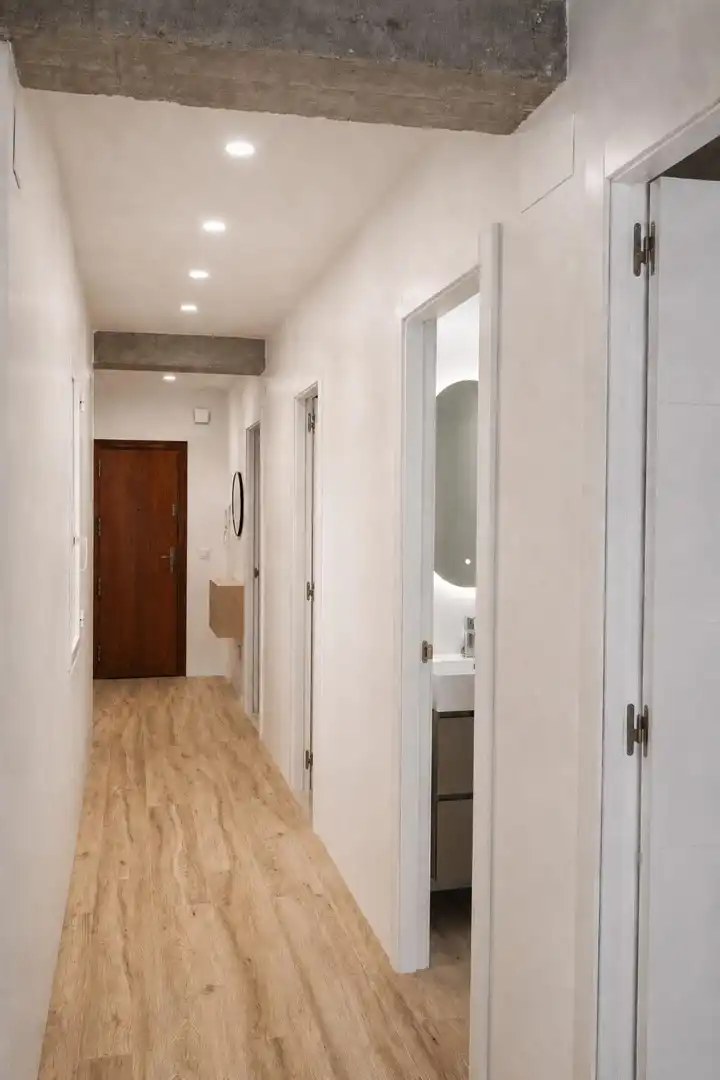 Wohnung zur Miete in Valencia mit Klimaanlage, Heizung und Möbliert