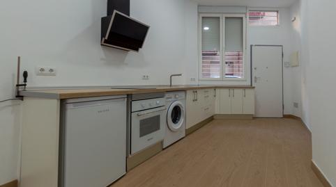 Foto 3 de Apartament en venda a Calle Flores, Estación - Parque O'Donnell, Madrid