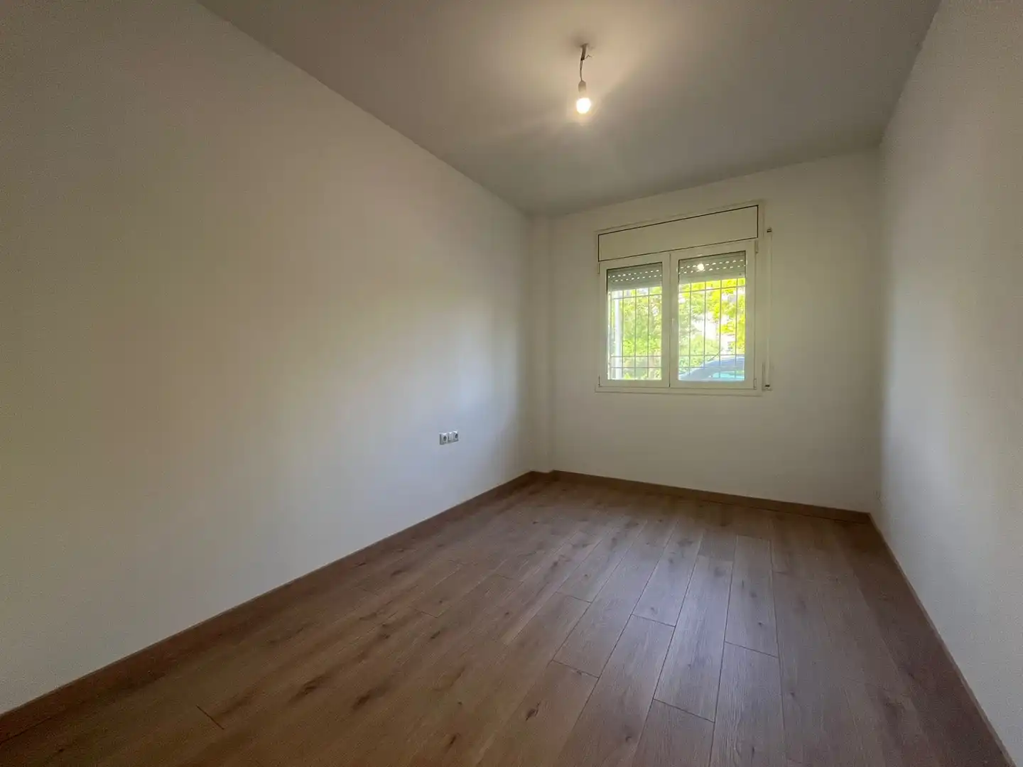 Bedroom of Flat for sale in Sabadell  with Air Conditioner, Heating and Private garden