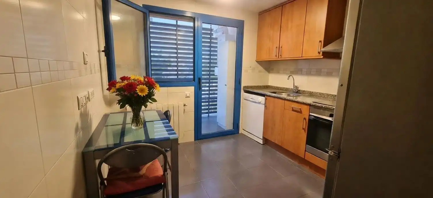 Cocina de Piso en venta en Madrid con Calefacción, Terraza y Trastero