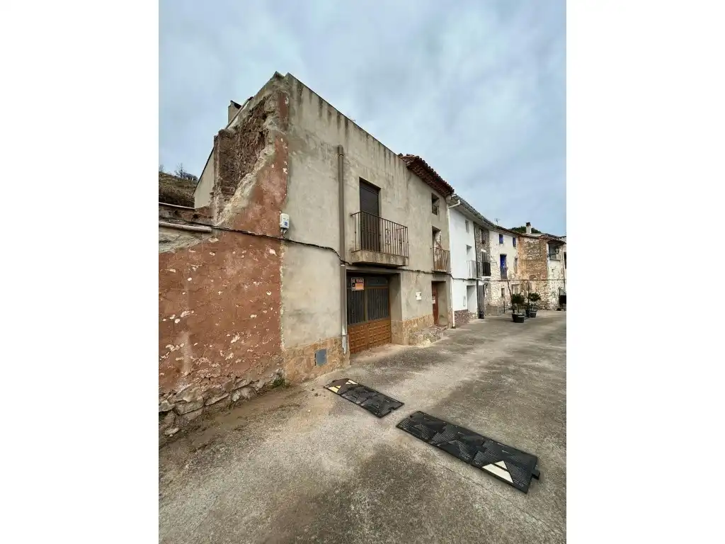 Exterior view of Houses for sale in Bejís  with Balcony