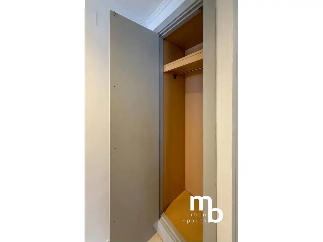 Schlafzimmer von Wohnung zur Miete in Madrid mit Klimaanlage und Möbliert