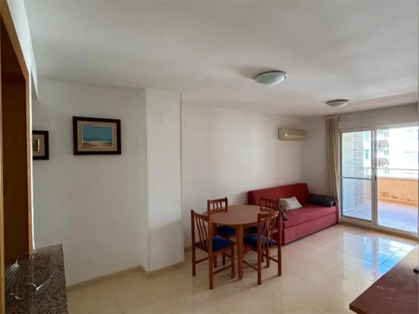 Sala d'estar de Pis en venda en Oropesa del Mar / Orpesa amb Aire condicionat, Jardí privat i Piscina