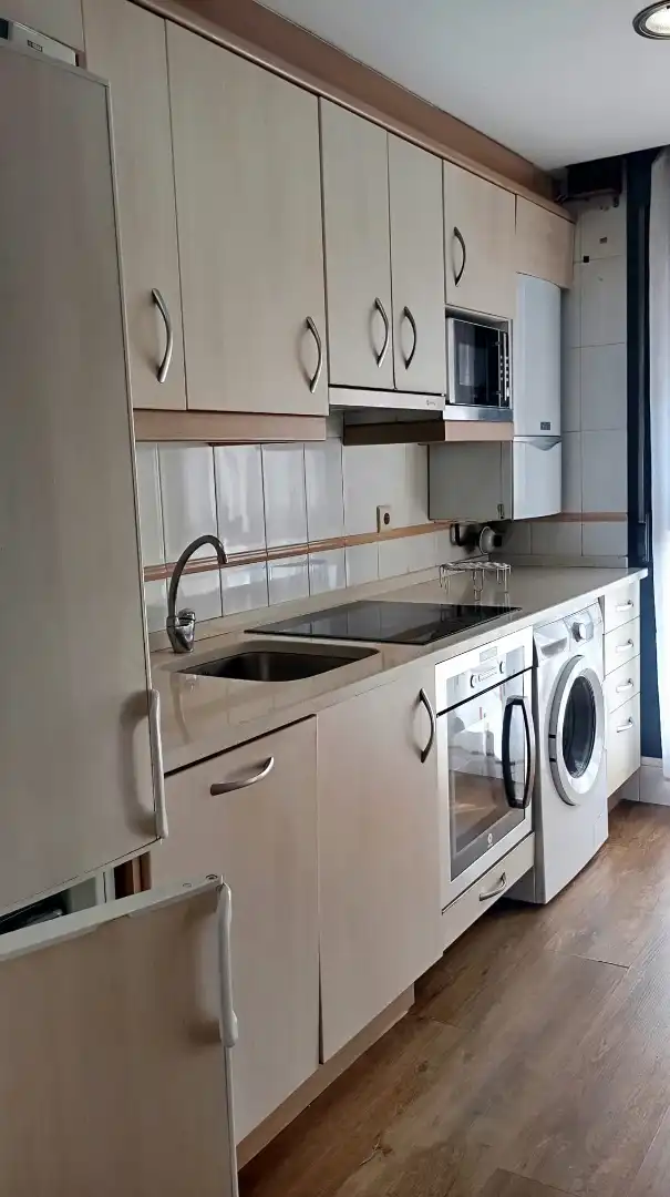 Cocina de Piso de alquiler en Zaragoza con Aire acondicionado, Calefacción y Trastero