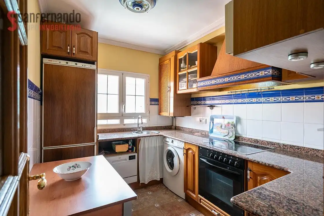Cocina de Piso en venta en Santander con Calefacción