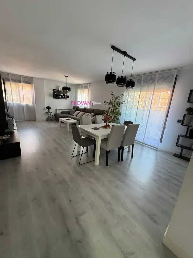 Sala d'estar de Àtic en venda en Torrejón de Ardoz amb Aire condicionat, Calefacció i Terrassa