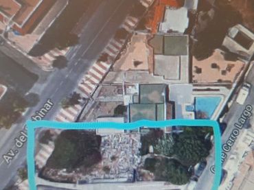 Residential land for sale in Quita