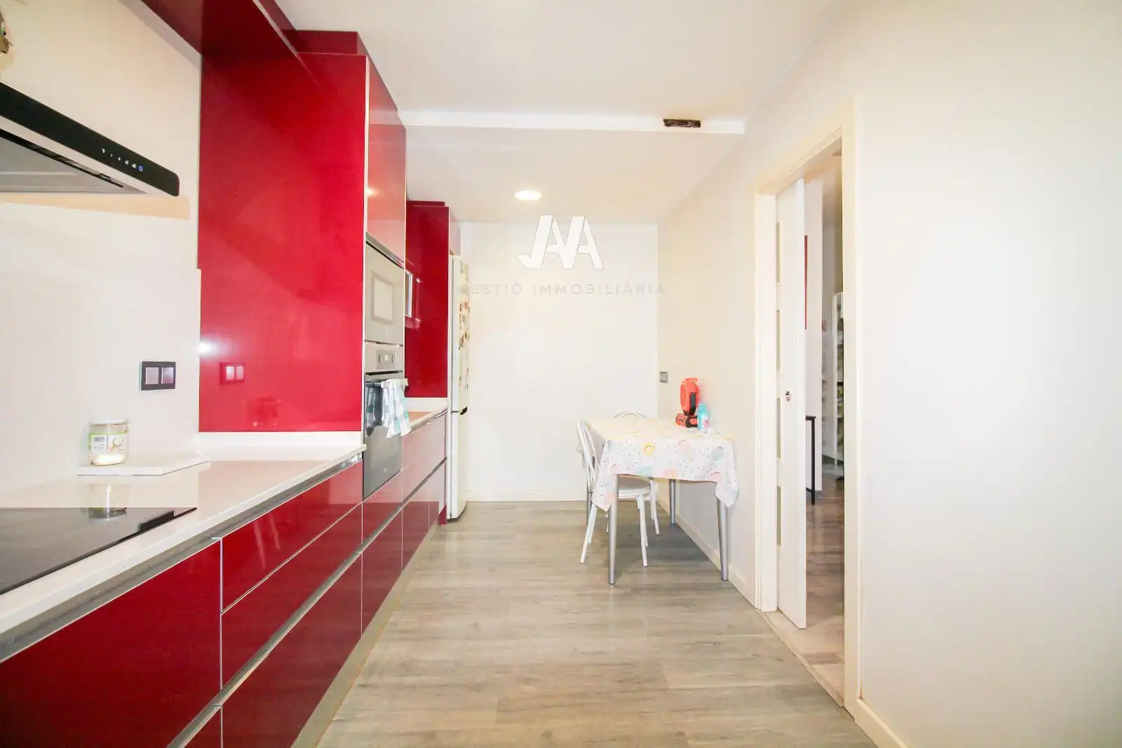 Piso con terraza en venta en El Poble Sec, imagen 10