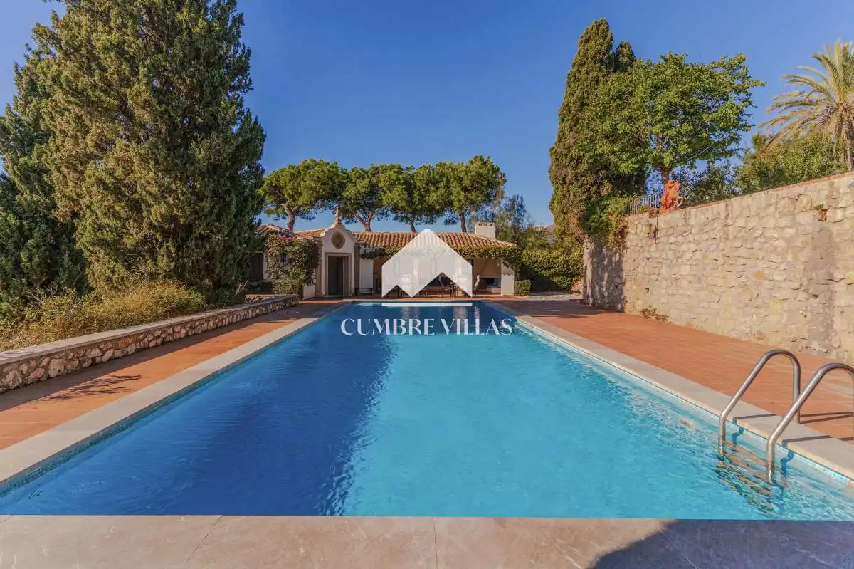 Piscina de Casa o chalet en venta en Salobreña con Calefacción, Jardín privado y Terraza