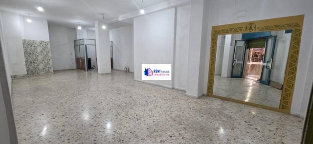 Local comercial en Alquiler en San Pablo