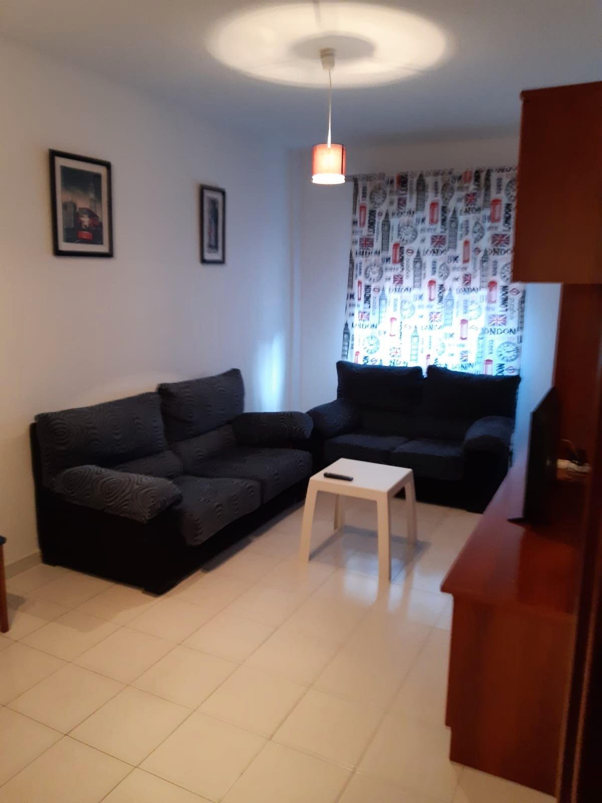 Sala d'estar de Pis en venda en Cáceres Capital amb Calefacció i Traster