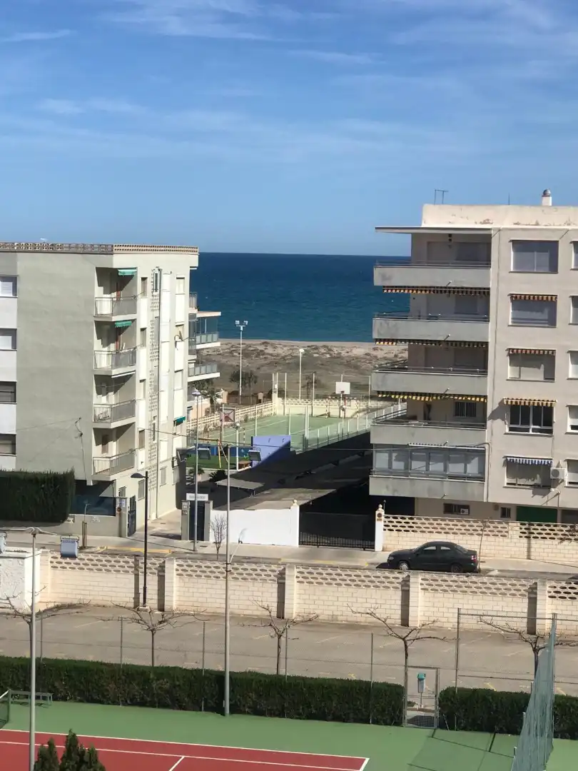 Appartement compact avec terrasse à vendre à Carrer Mare Nostrum