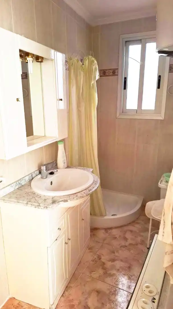 Baño de Casa o chalet en venta en Barrax con Calefacción, Terraza y Trastero