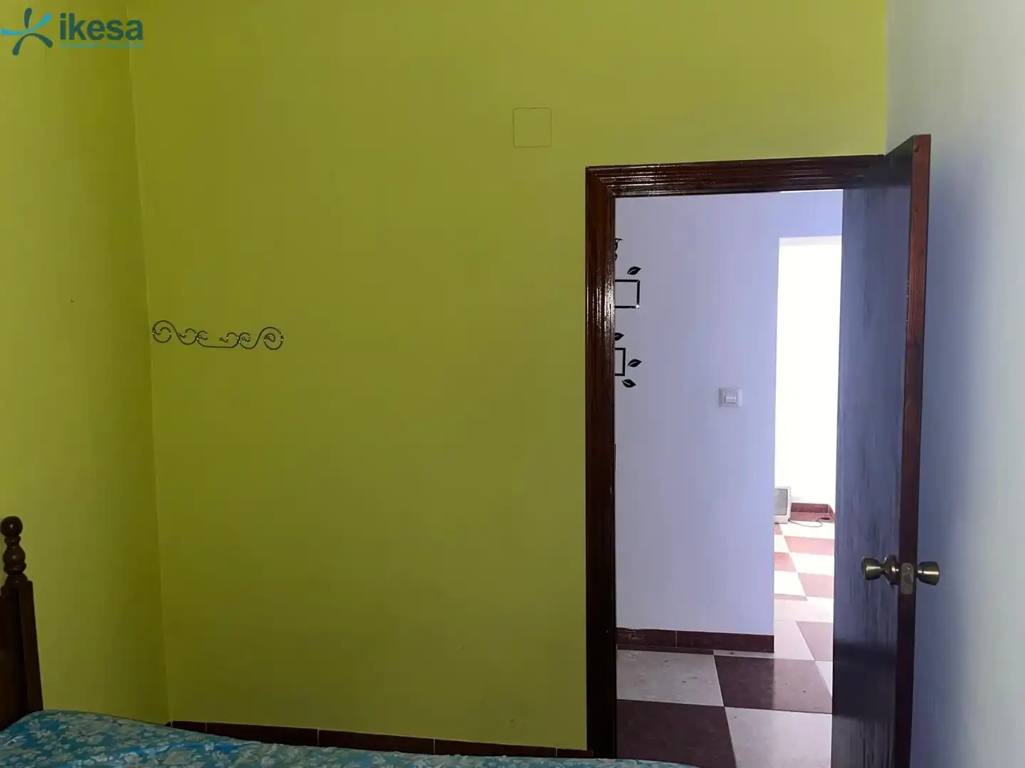 Casa adosada en venta en Constantina
