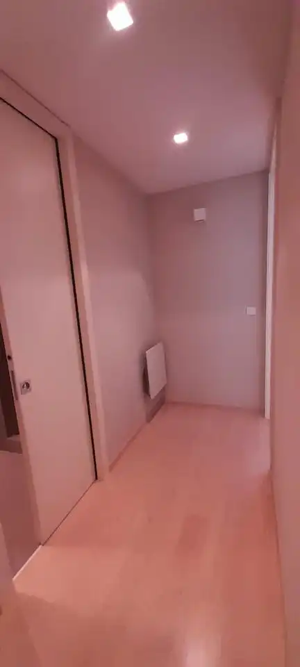Baño de Piso de alquiler en Escaldes – Engordany con Aire acondicionado y Amueblado