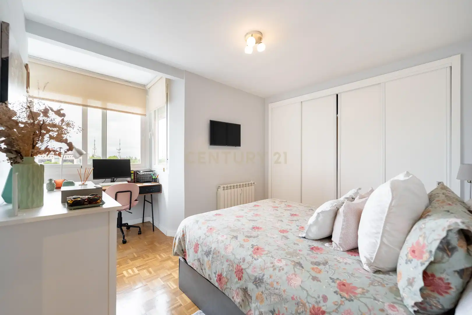 Dormitori de Apartament en venda en Madrid amb Aire condicionat, Traster i Forn