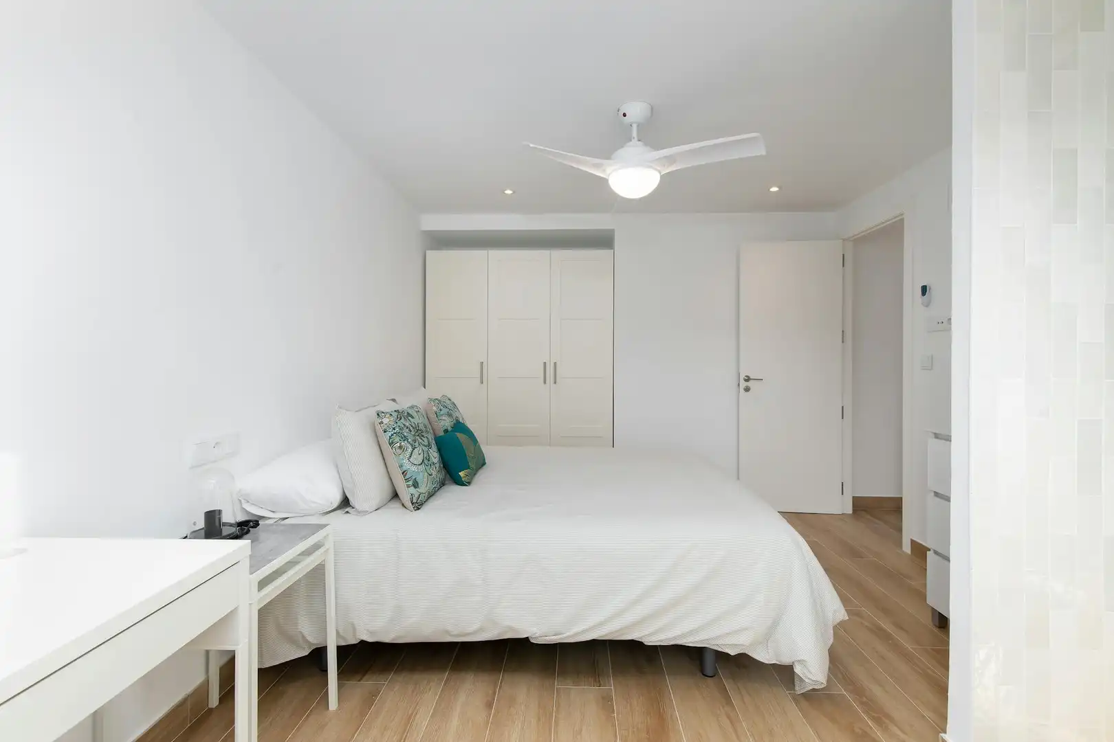 Bedroom of Flat for rent in Poblats Marítims