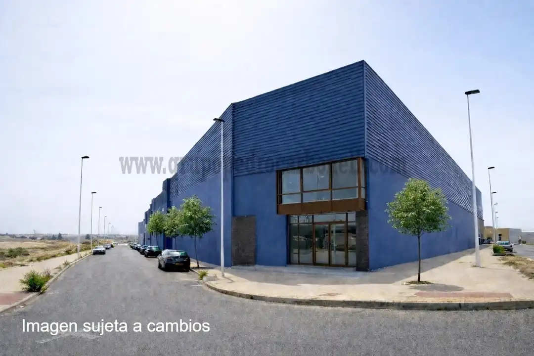 Industrial building for sale in La Algoda - Matola - Llano de San José