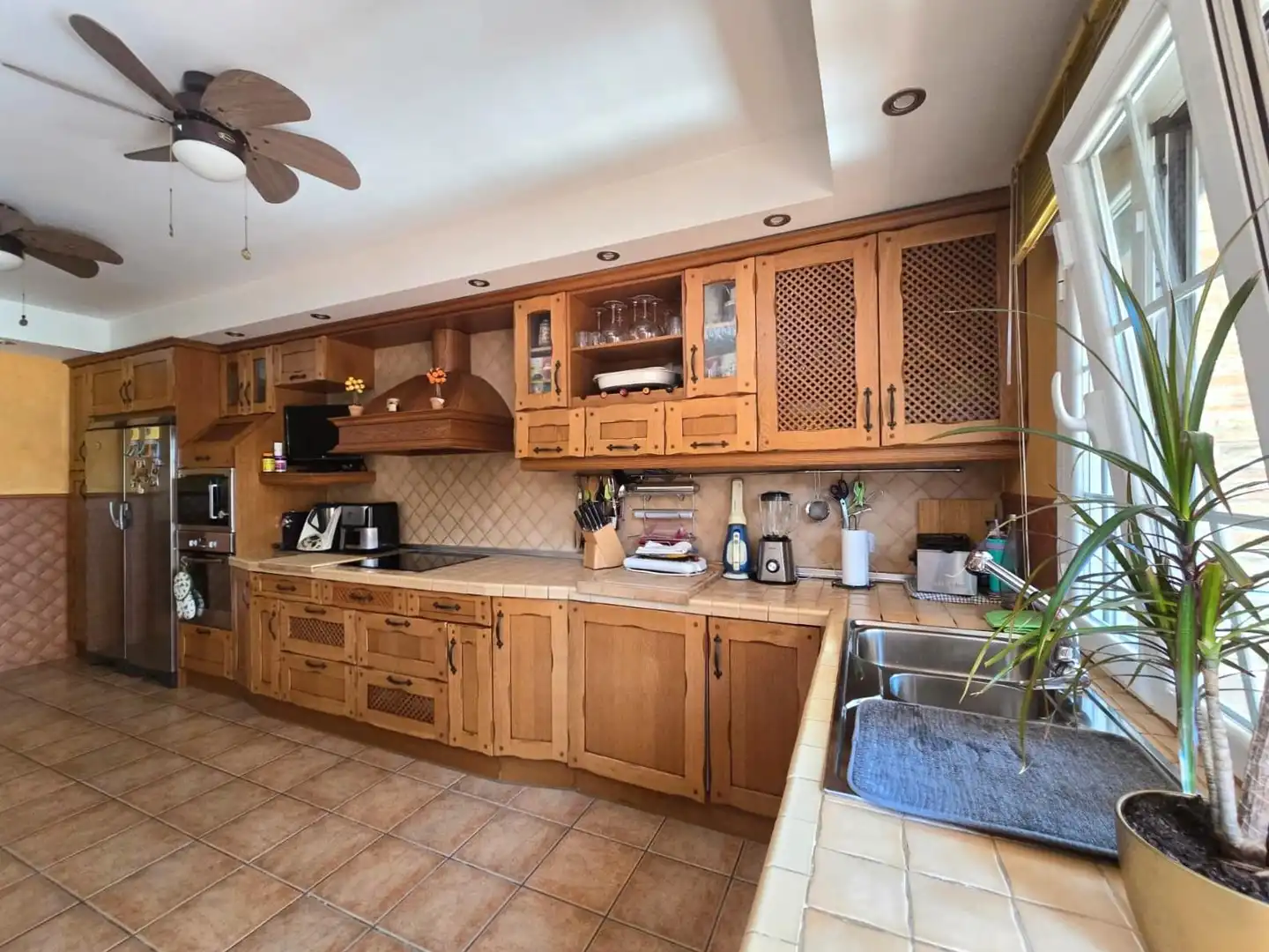 Cocina de Casa adosada en venta en Talavera de la Reina con Aire acondicionado, Calefacción y Terraza