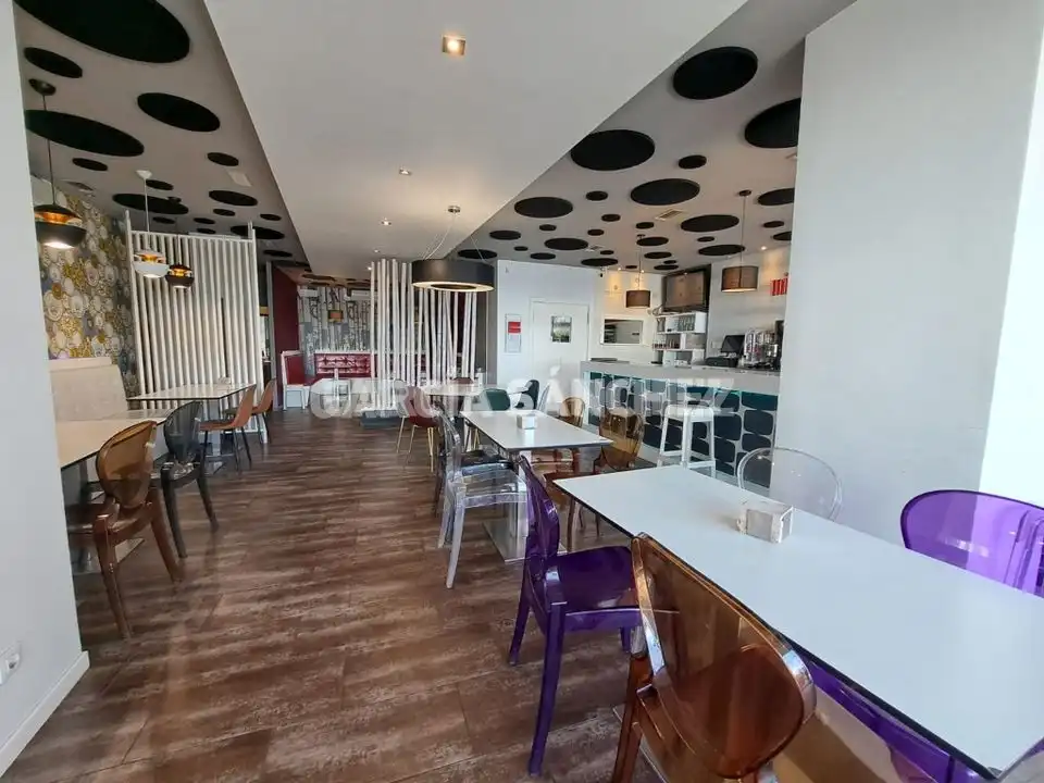 Business premises for sale in Paseo del Arenal 10, imagen 5