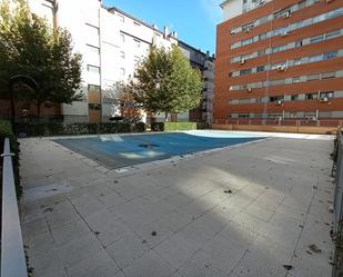 Swimming pool of Duplex for sale in Alcorcón  with Terrace and Storage room