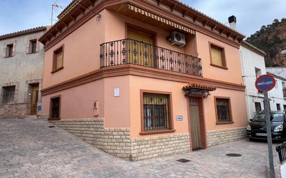 Vista exterior de Casa o xalet en venda en Olocau amb Terrassa i Balcó