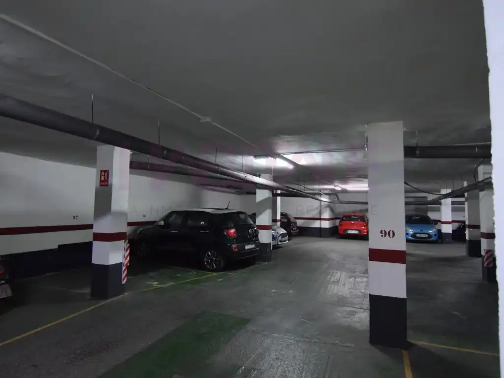 Einzelparkplatz zum Verkauf in Calle Torres, imagen 8