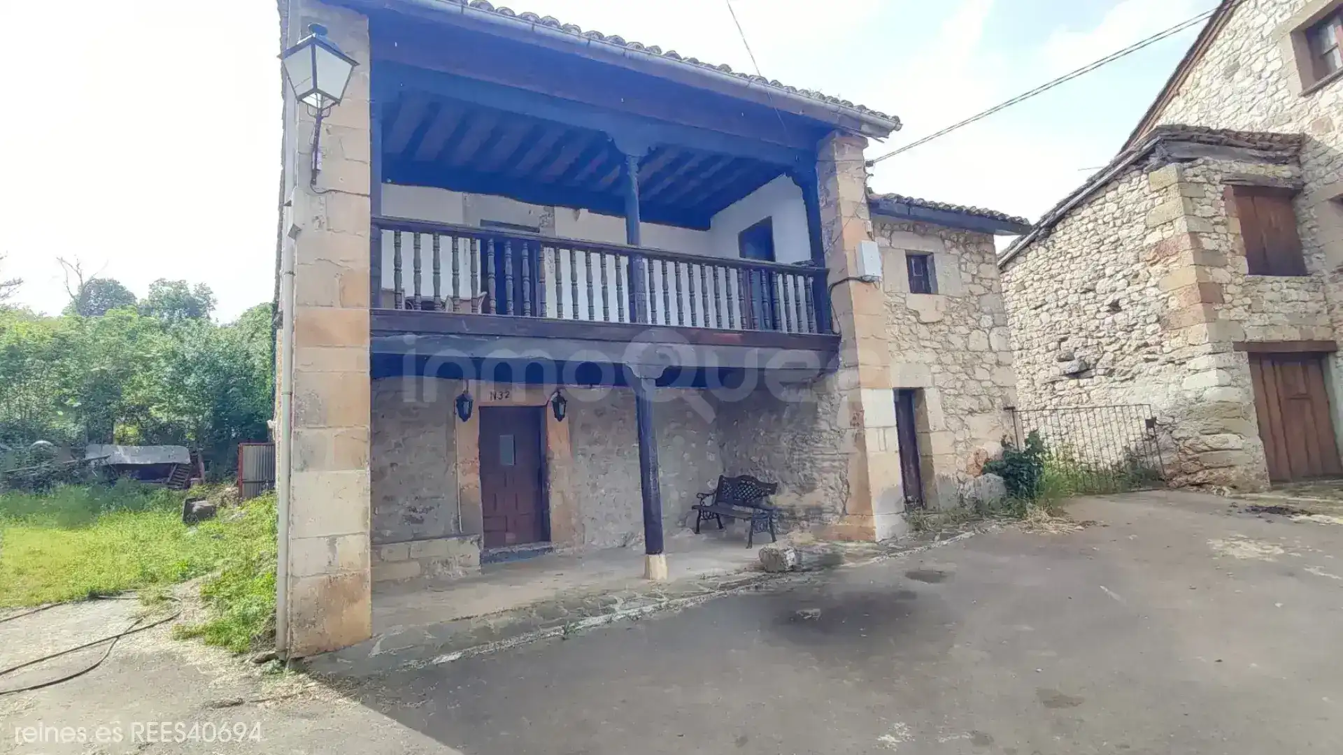 Exterior view of Houses for sale in Cabrales  with Terrace and Furnished